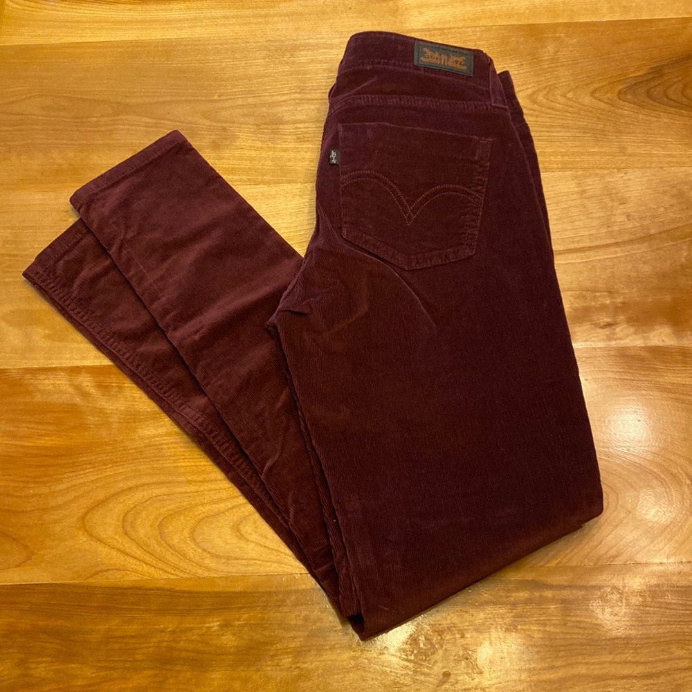 2/$15 Levi 535 Legging maroon corduroy